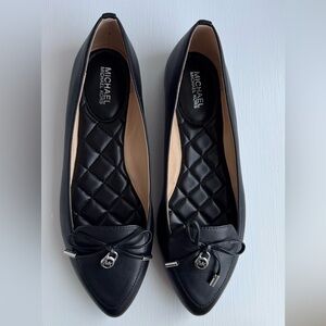 NWT MK Nancy Flat Leather Shoes 7